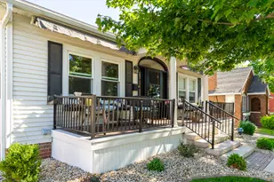 1327 5th St, Peru, IL 61354 - Photo 5