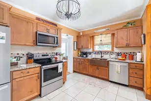 1327 5th St, Peru, IL 61354 - Photo 11