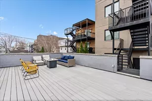 3033 N Clybourn Ave, Chicago, IL 60618 - Photo 31