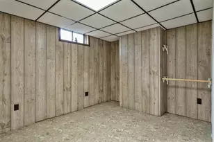 320 E Marshall St, Belvidere, IL 61008 - Photo 29