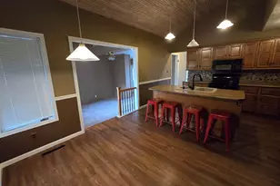 210 W Morris St, Morrison, IL 61270 - Photo 9