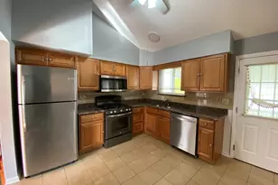 1403 N Sauk Ln, Mount Prospect, IL 60056 - Photo 7
