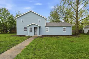 305 Parkway Ct, Gridley, IL 61744 - Photo 33