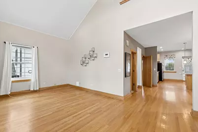 4217 W Grace Street, Chicago, IL 60641 - Photo 13