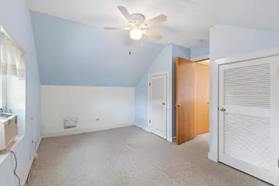 4217 W Grace Street, Chicago, IL 60641 - Photo 23