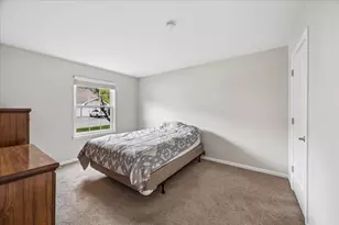 349 Newgate Ct, Schaumburg, IL 60193 - Photo 11