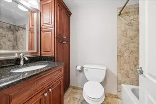 349 Newgate Ct, Schaumburg, IL 60193 - Photo 13