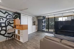 300 N State St, Chicago, IL 60654 - Photo 9