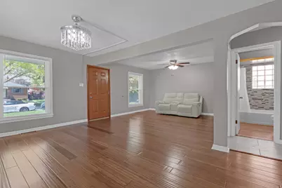 2601 West Street, River Grove, IL 60171 - Photo 5