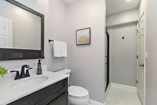 2212 Glouceston Ln, Naperville, IL 60564 - Photo 29