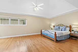 2212 Glouceston Ln, Naperville, IL 60564 - Photo 17