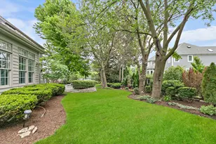 2212 Glouceston Ln, Naperville, IL 60564 - Photo 35