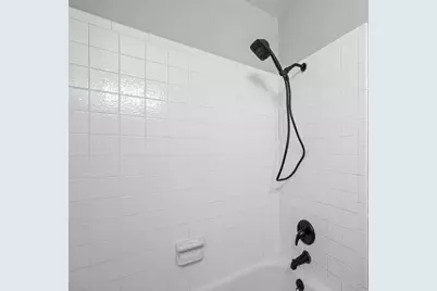 907 Colony Drive, Davenport, IA 52806 - Photo 29