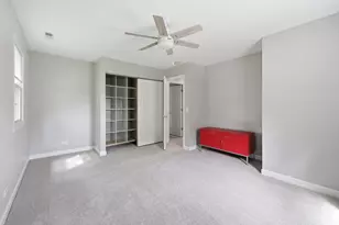 890 Norman Dr, Hoffman Estates, IL 60192 - Photo 31