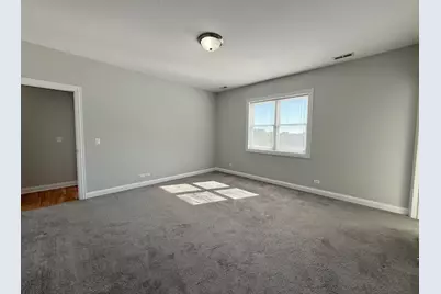 5558 W Edmunds Street #3, Chicago, IL 60630 - Photo 9