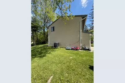 1064 Amherst Lane, University Park, IL 60484 - Photo 3