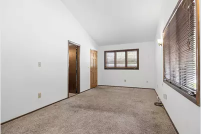 336 E Joliet Highway, New Lenox, IL 60451 - Photo 13