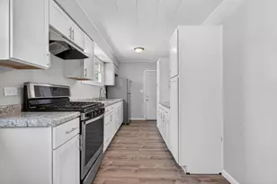 1607 S Joliet St, Joliet, IL 60436 - Photo 9