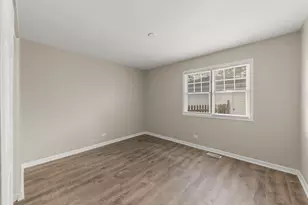 144 Garden Dr, Bolingbrook, IL 60440 - Photo 15