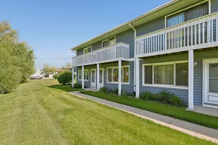34306 N Birch Ln, Gurnee, IL 60031 - Photo 17