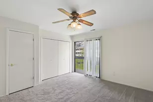34306 N Birch Ln, Gurnee, IL 60031 - Photo 11