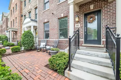 110 S Washington Street, Wheaton, IL 60187 - Photo 3