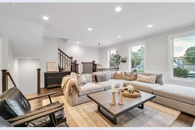 110 S Washington Street, Wheaton, IL 60187 - Photo 13