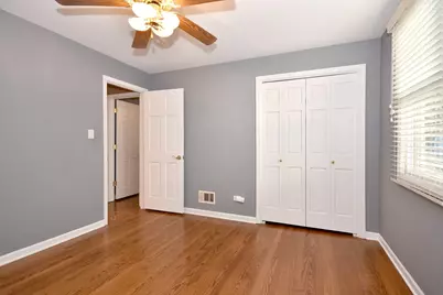 171 E Hale Street, Elmhurst, IL 60126 - Photo 9