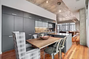 550 N St Clair St, Chicago, IL 60611 - Photo 11
