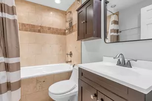 18W266 Knollwood Ln, Villa Park, IL 60181 - Photo 19