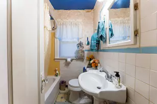 8129 S Cornell Ave, Chicago, IL 60617 - Photo 13