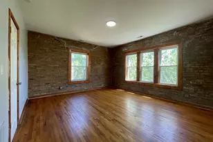 1148 N Harding Ave, Chicago, IL 60651 - Photo 3
