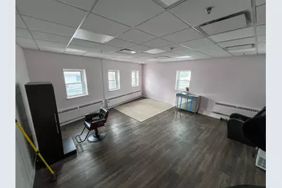 901 Burlington Avenue #2BR-207, Western Springs, IL 60558 - Photo 3