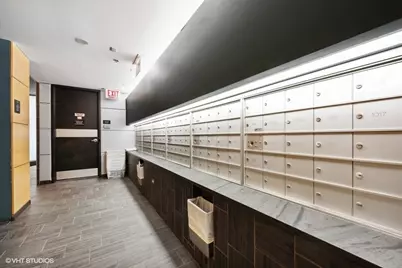 630 N Franklin Street #906, Chicago, IL 60654 - Photo 9