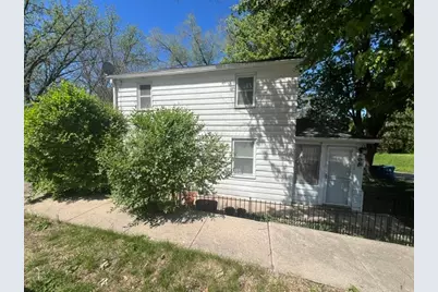 208 N Carroll Street, Mount Carroll, IL 61053 - Photo 1