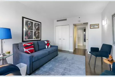 161 E Chicago Avenue #33B, Chicago, IL 60611 - Photo 11