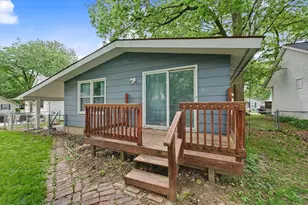 704 E Lincoln St, Monticello, IL 61856 - Photo 23