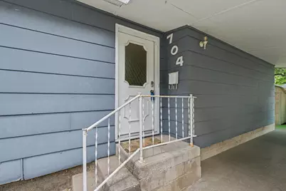 704 E Lincoln Street, Monticello, IL 61856 - Photo 3