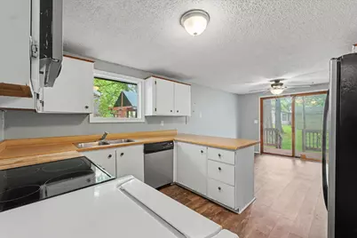 704 E Lincoln Street, Monticello, IL 61856 - Photo 13