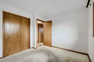 496 Sheridan Ln, Schaumburg, IL 60193 - Photo 21