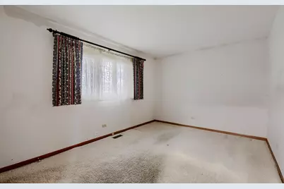 496 Sheridan Lane, Schaumburg, IL 60193 - Photo 13