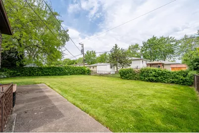 1722 W Pheasant Trail, Mount Prospect, IL 60056 - Photo 13