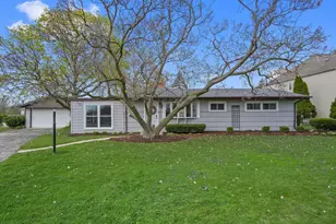 657 W Armitage Ave, Elmhurst, IL 60126 - Photo 1