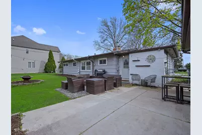 657 W Armitage Avenue, Elmhurst, IL 60126 - Photo 25