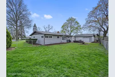 657 W Armitage Avenue, Elmhurst, IL 60126 - Photo 3