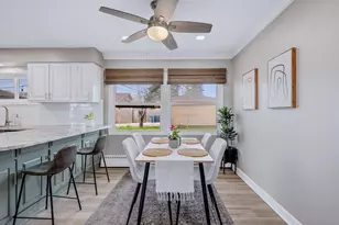 657 W Armitage Ave, Elmhurst, IL 60126 - Photo 13