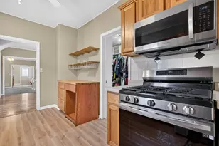 111 Buchanan St, Morris, IL 60450 - Photo 5