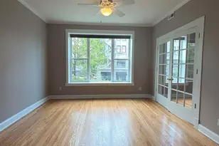 1942 W Irving Park Rd, Chicago, IL 60613 - Photo 9