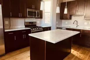 1942 W Irving Park Rd, Chicago, IL 60613 - Photo 5