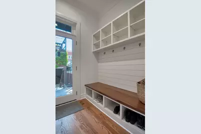 2743 N Dayton Street, Chicago, IL 60614 - Photo 9